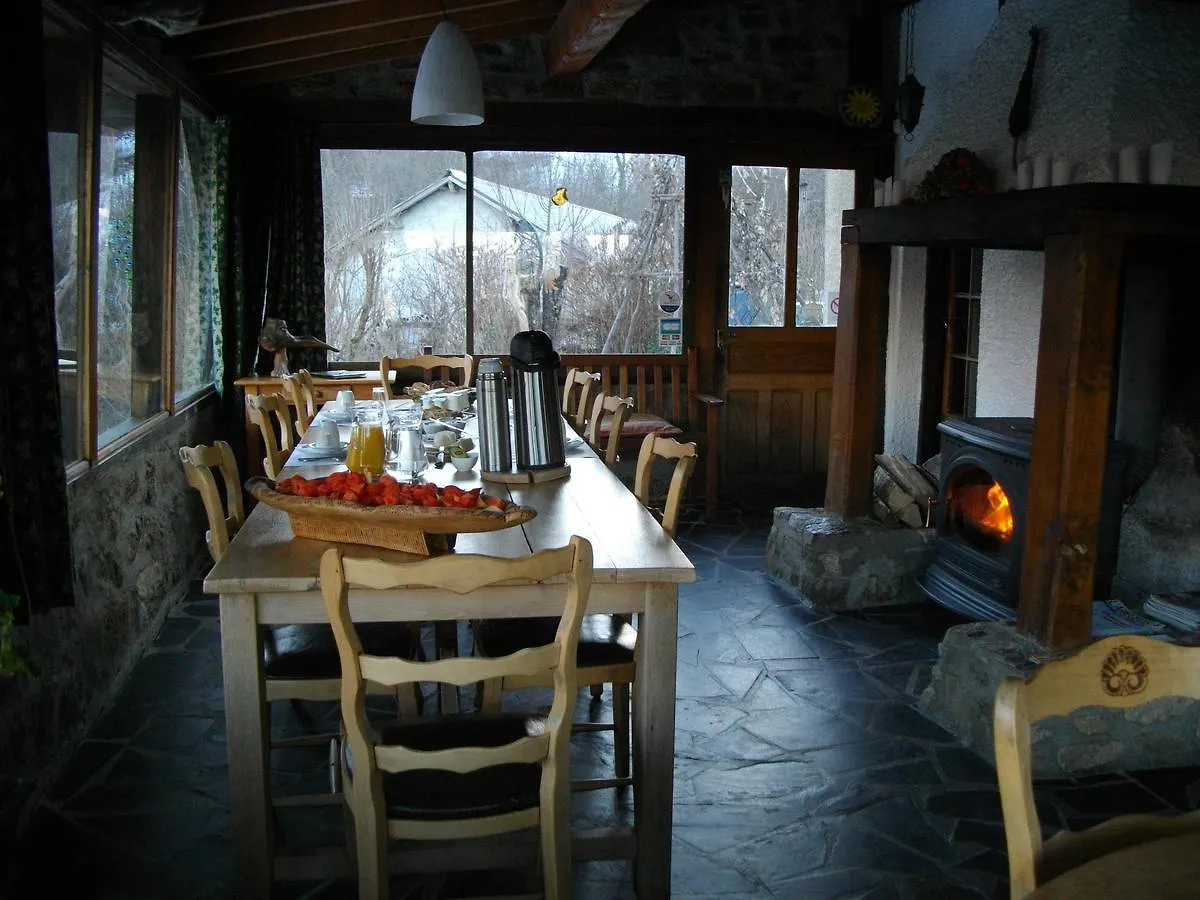 Boussenac B&B Las Trinquades فندق مبيت وإفطار